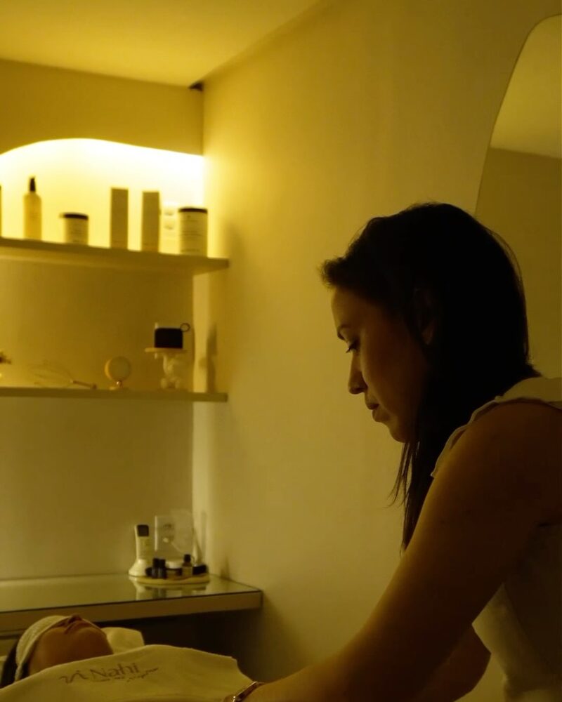 Publicação da Nahi Clinic Spa no Instagram